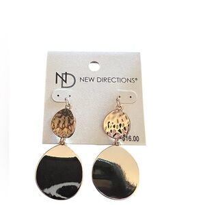 NWT~ New Directions pierced earrings. Gold tone